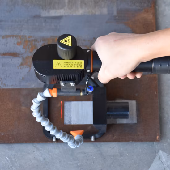 Китай прецизионные металлические планки для удаления ржавчины мини-портативный лазерный очиститель мощностью 50 Вт/стоимость машины для очистки автозапчастей из углеродистой древесины